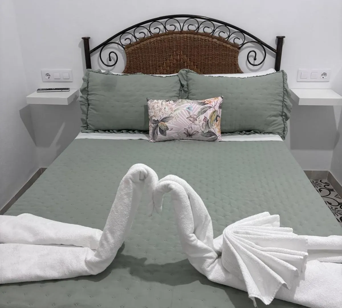 La Moreria Y Su Jacuzzi La Puebla de los Infantes Holiday home